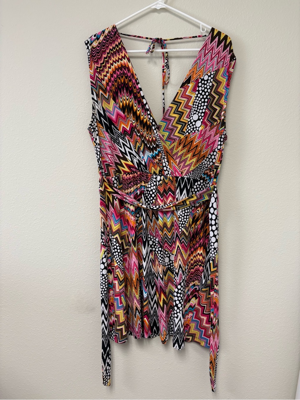 Cato Women’s L Multicolor Chevron Wrap Dress V-Neck Sleeveless Knit Stretch